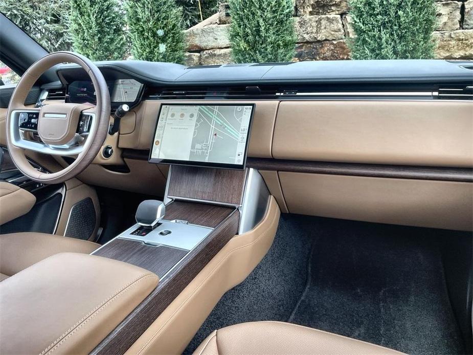 new 2025 Land Rover Range Rover car, priced at $174,525