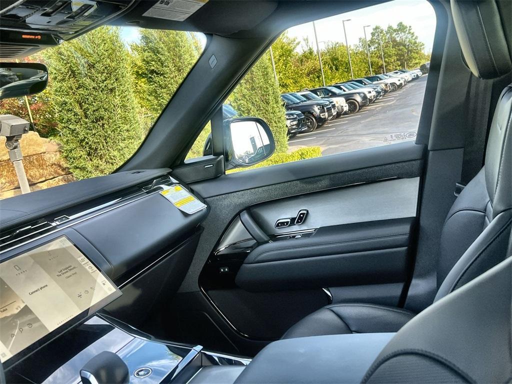 new 2025 Land Rover Range Rover Sport car, priced at $89,920