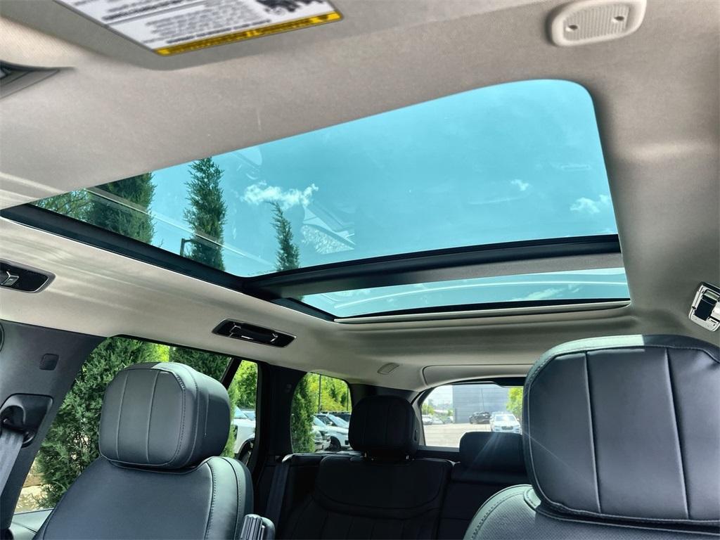 new 2025 Land Rover Range Rover car, priced at $121,630