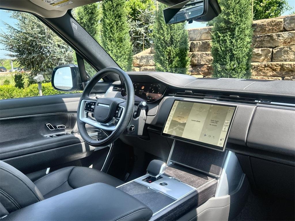new 2025 Land Rover Range Rover car, priced at $121,630
