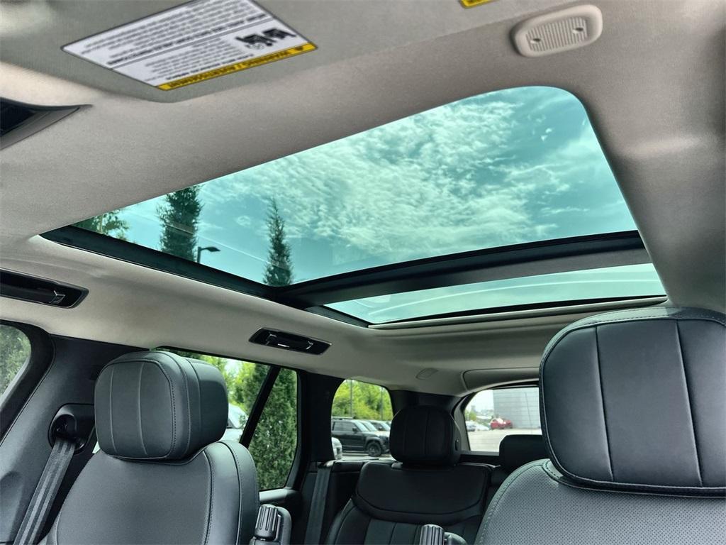 new 2025 Land Rover Range Rover car, priced at $115,390