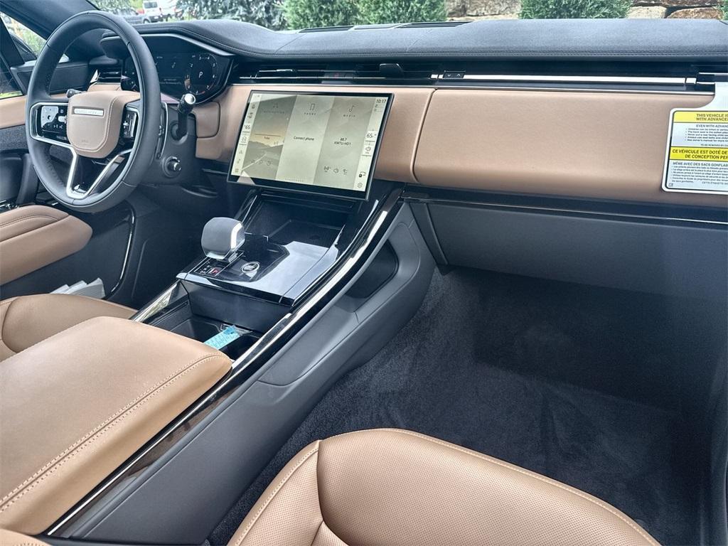 new 2025 Land Rover Range Rover Sport car, priced at $92,145