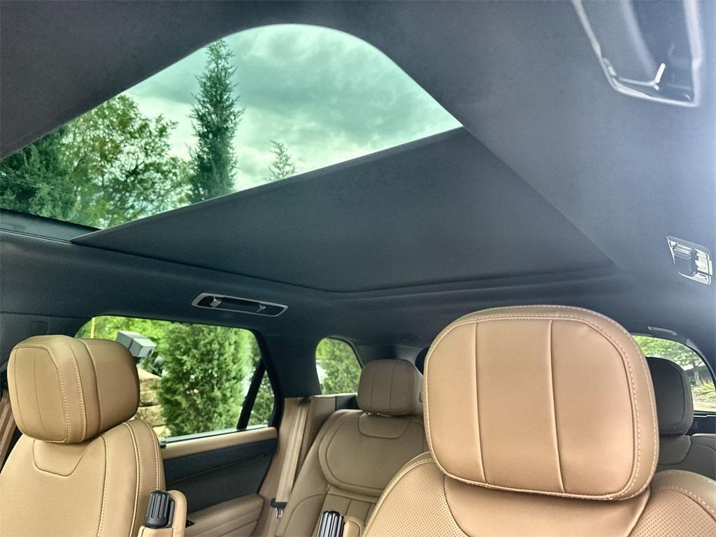 new 2025 Land Rover Range Rover Sport car, priced at $92,145