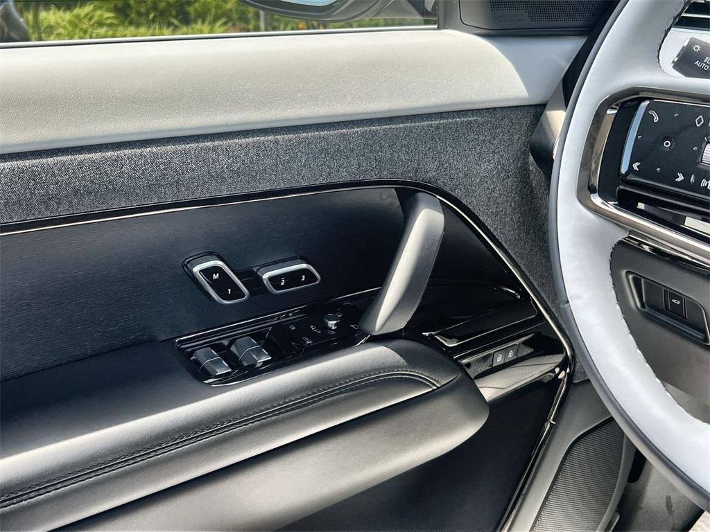 new 2025 Land Rover Range Rover Sport car, priced at $123,110