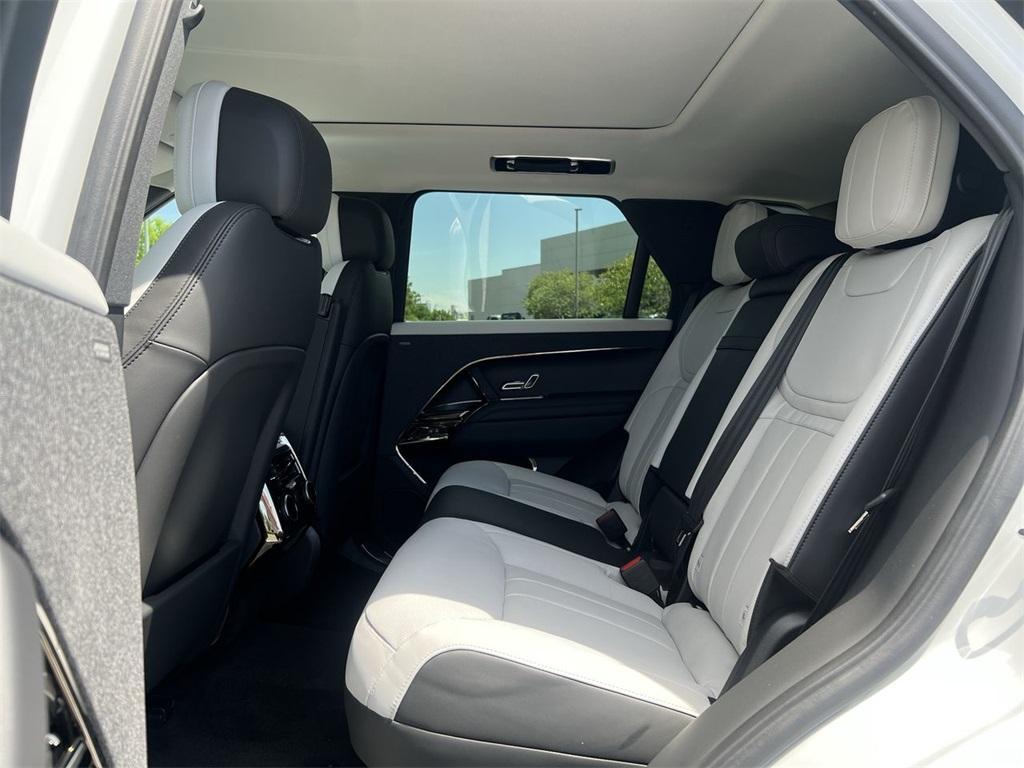 new 2025 Land Rover Range Rover Sport car, priced at $123,110
