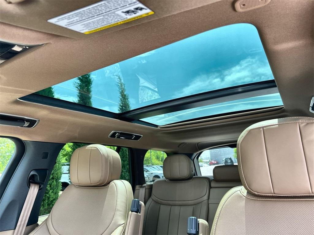 new 2025 Land Rover Range Rover car, priced at $116,965