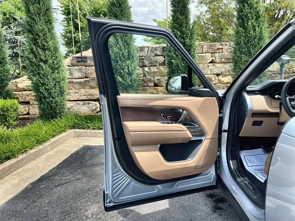 new 2025 Land Rover Range Rover car, priced at $116,965