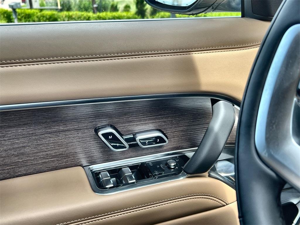 new 2025 Land Rover Range Rover car, priced at $116,965