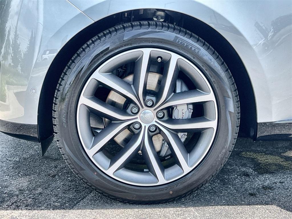 new 2025 Land Rover Range Rover car, priced at $116,965