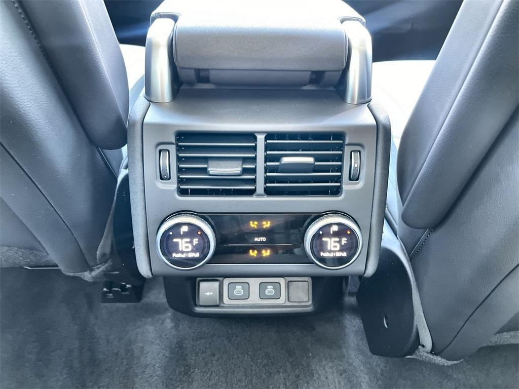 used 2025 Land Rover Discovery car, priced at $59,991