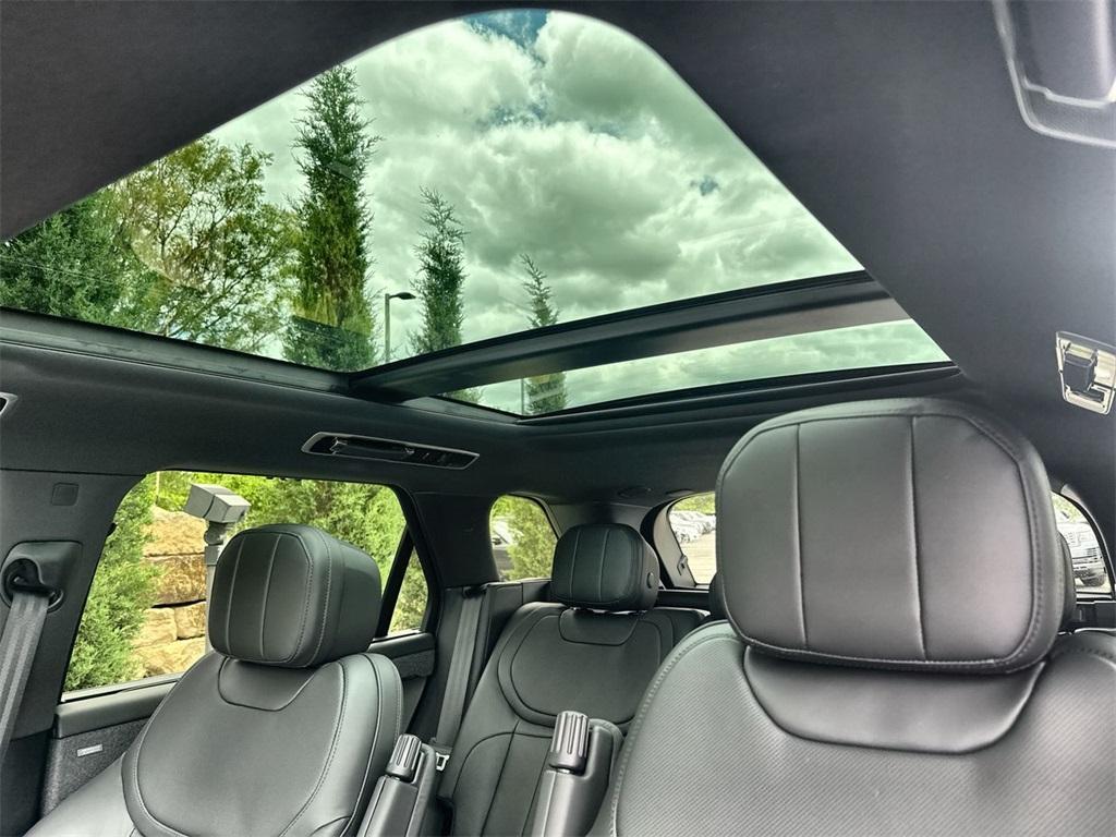 new 2025 Land Rover Range Rover Sport car, priced at $125,685