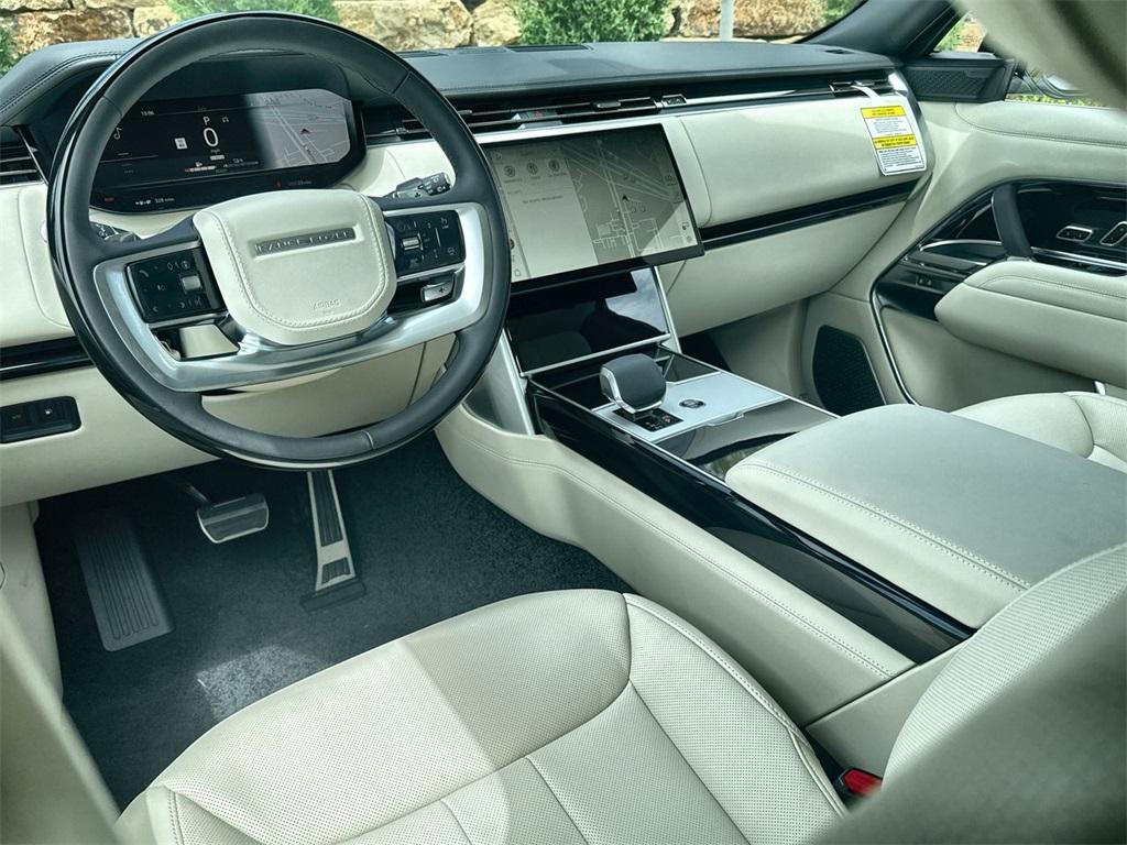 new 2025 Land Rover Range Rover car, priced at $157,850