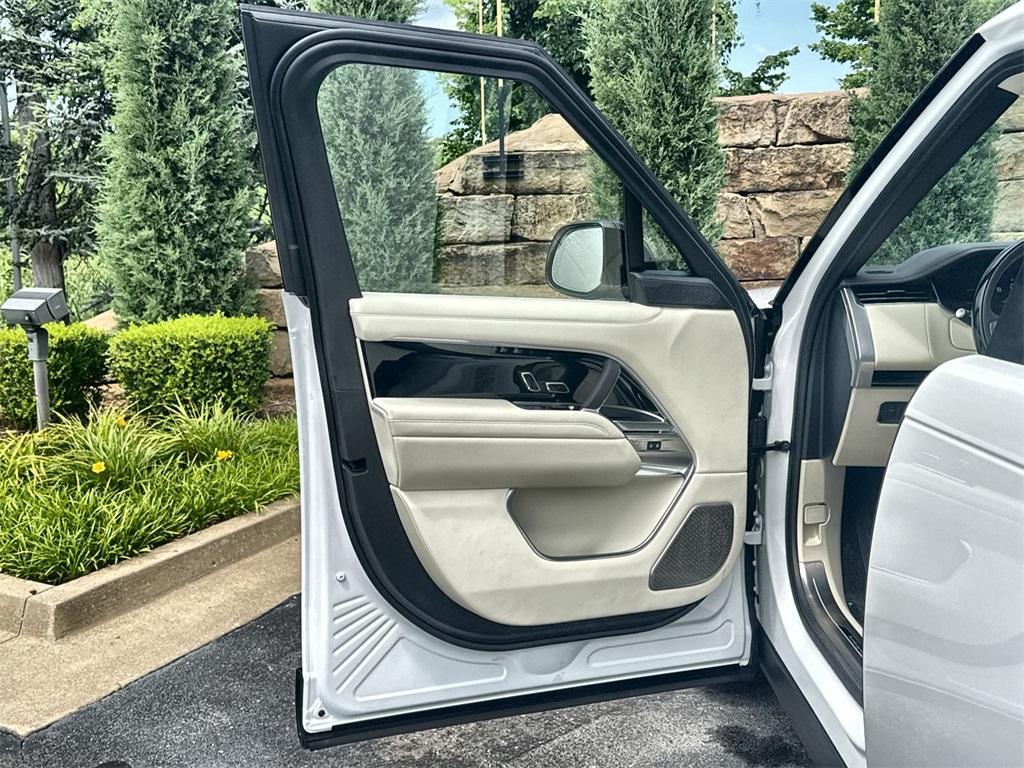 new 2025 Land Rover Range Rover car, priced at $157,850