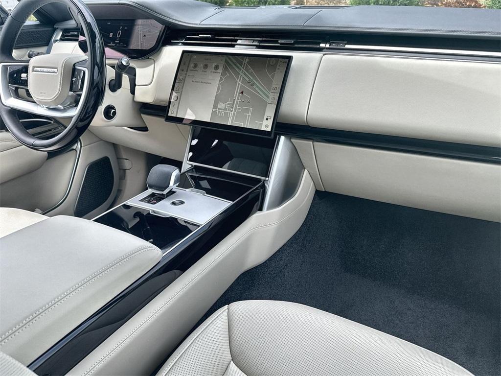 new 2025 Land Rover Range Rover car, priced at $157,850