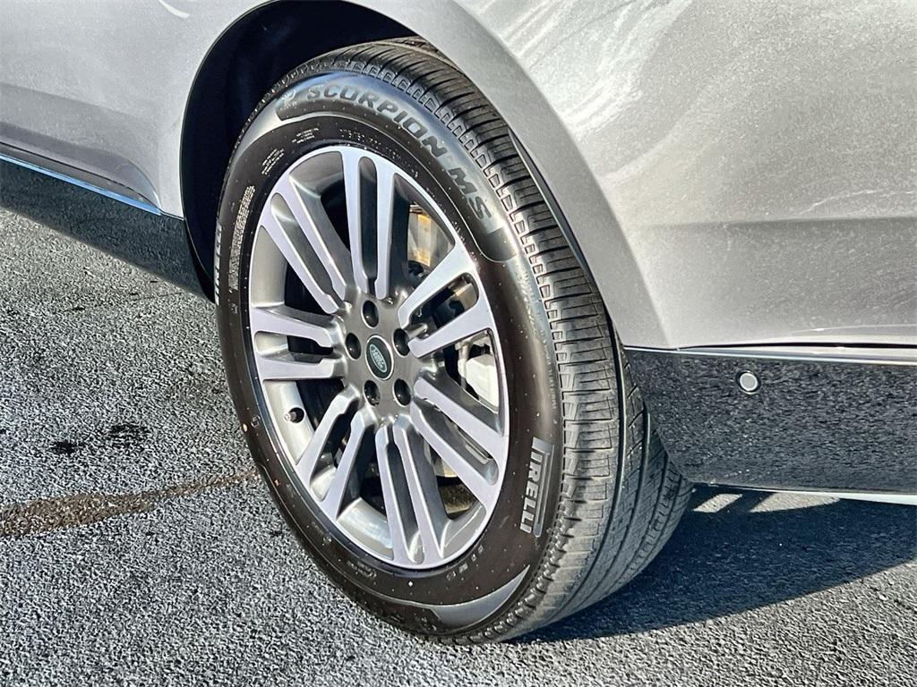 new 2025 Land Rover Range Rover car, priced at $145,105