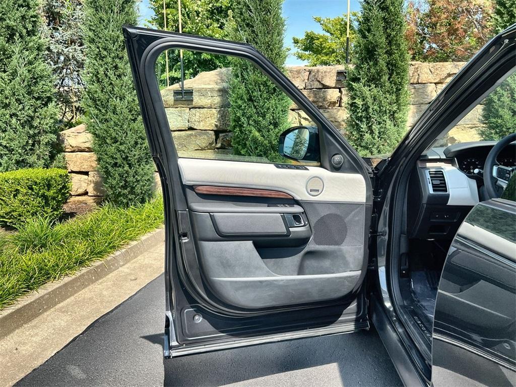 used 2025 Land Rover Discovery car, priced at $69,991