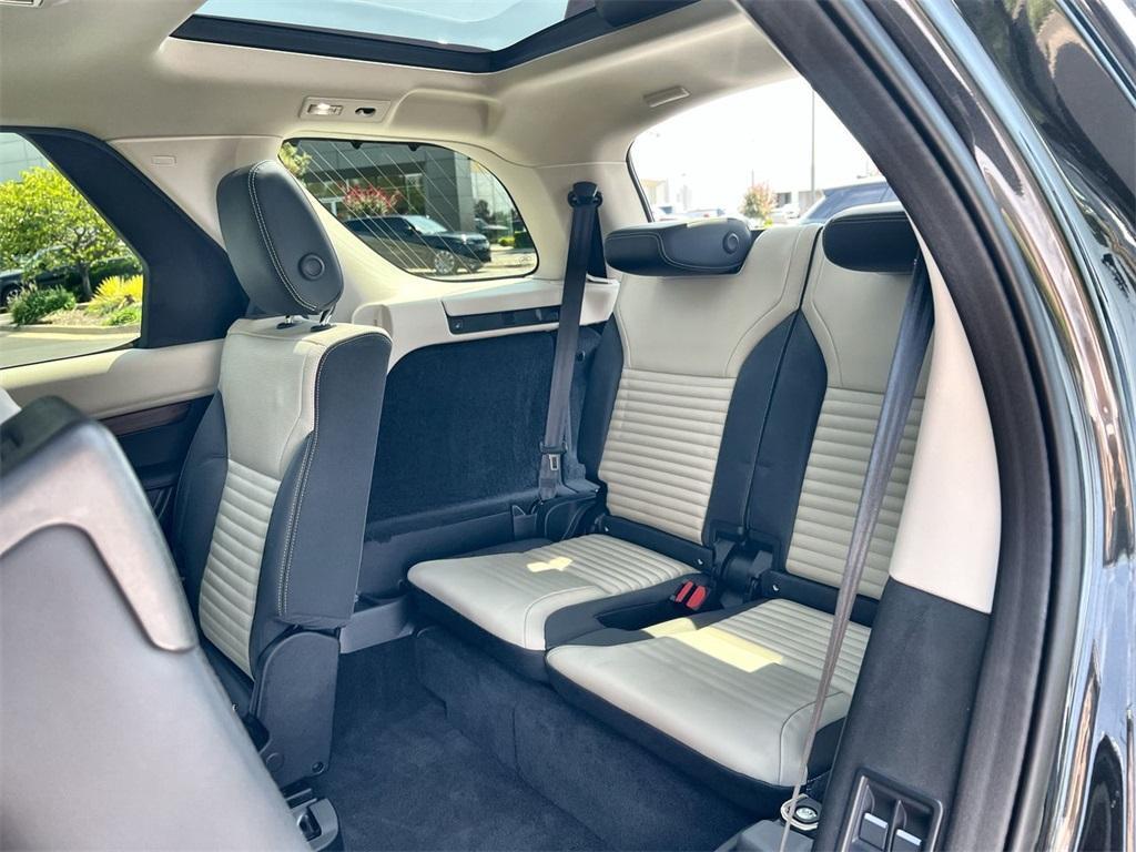 used 2025 Land Rover Discovery car, priced at $69,991