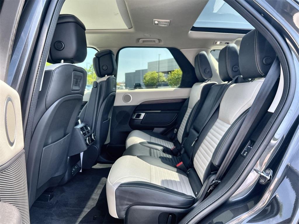 used 2025 Land Rover Discovery car, priced at $69,991