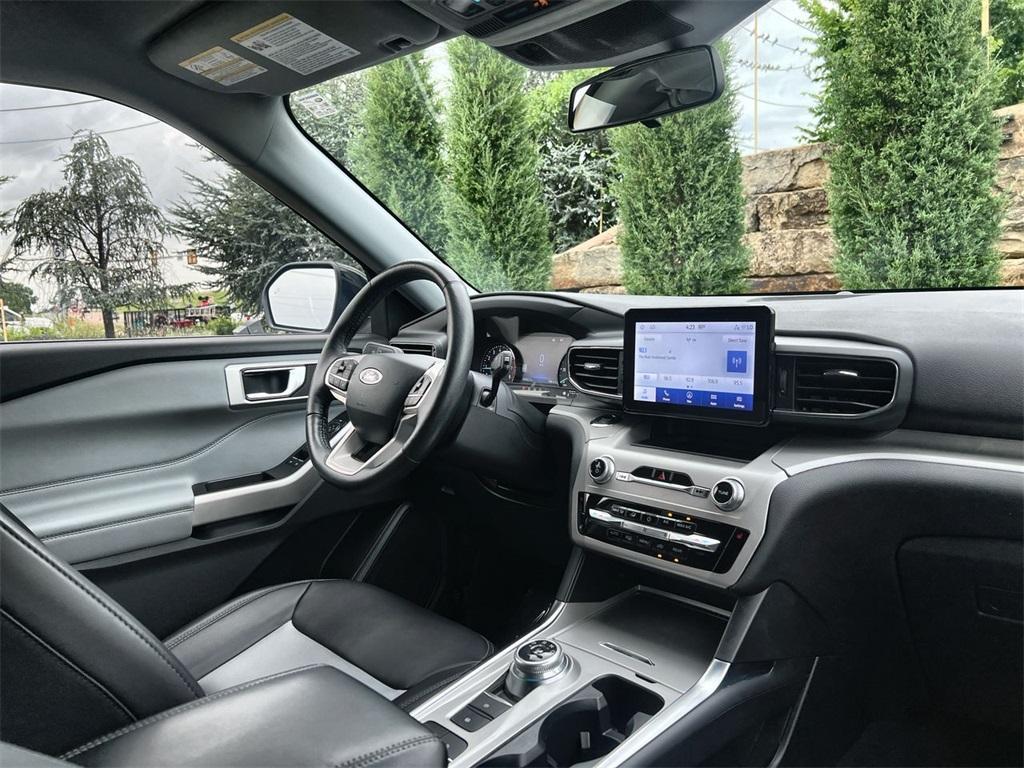 used 2022 Ford Explorer car, priced at $27,491