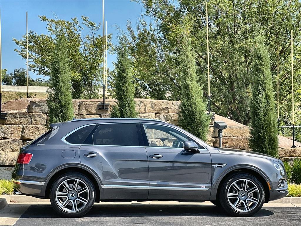 used 2018 Bentley Bentayga car, priced at $84,971