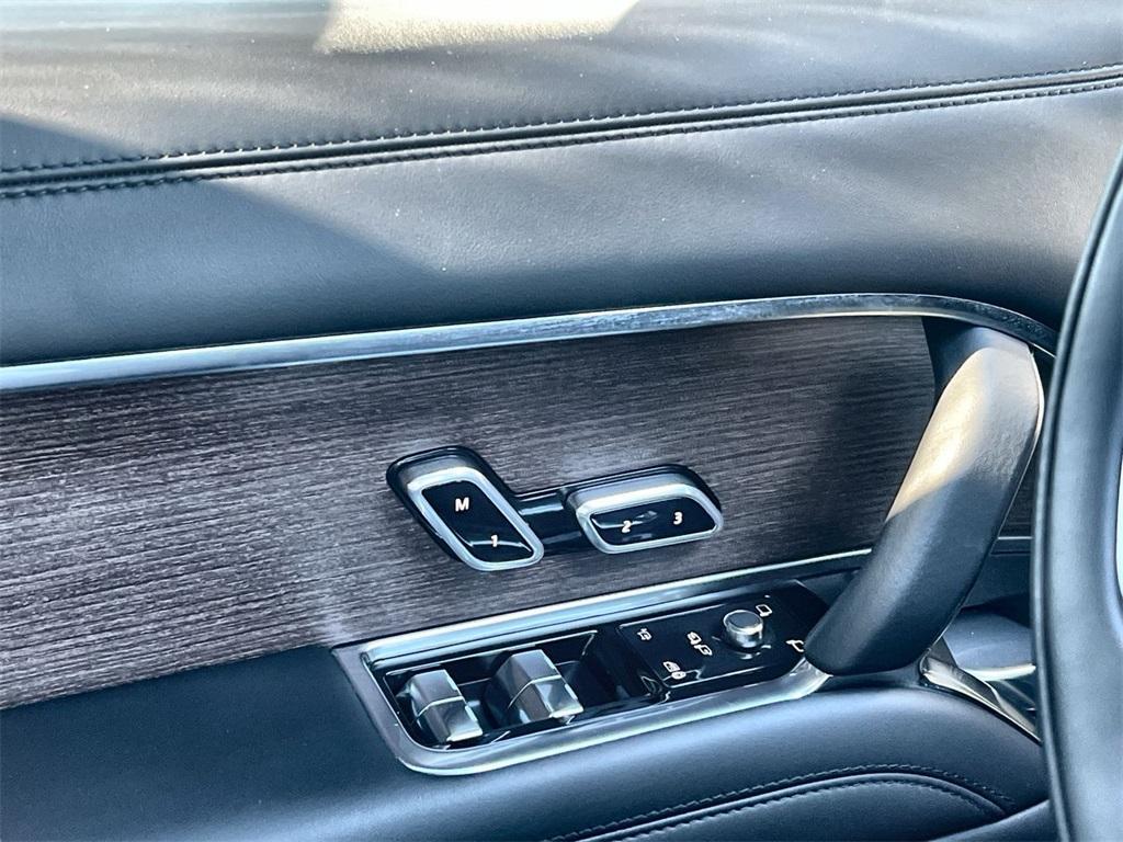 used 2025 Land Rover Range Rover car, priced at $114,991