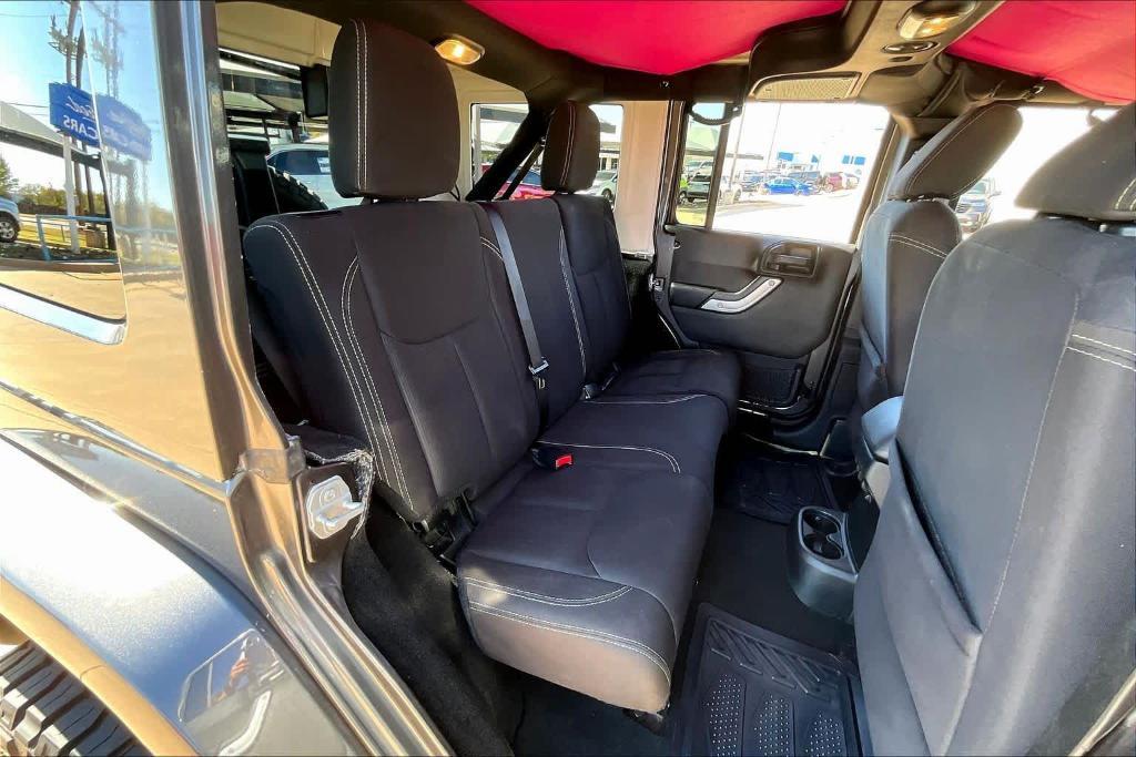 used 2016 Jeep Wrangler Unlimited car, priced at $18,850