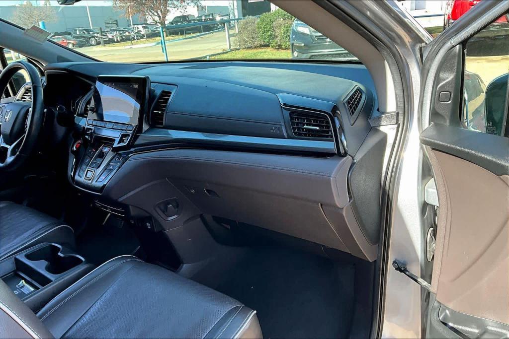 used 2022 Honda Odyssey car, priced at $34,095
