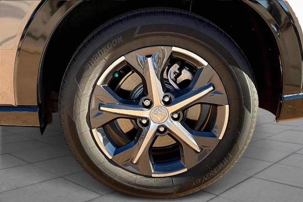 used 2023 Honda HR-V car, priced at $26,995