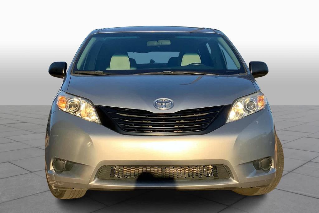 used 2017 Toyota Sienna car, priced at $19,950