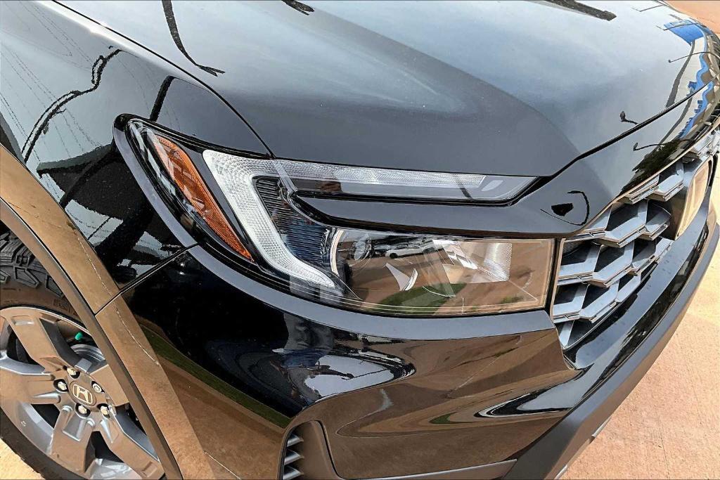 new 2025 Honda Ridgeline car, priced at $45,205