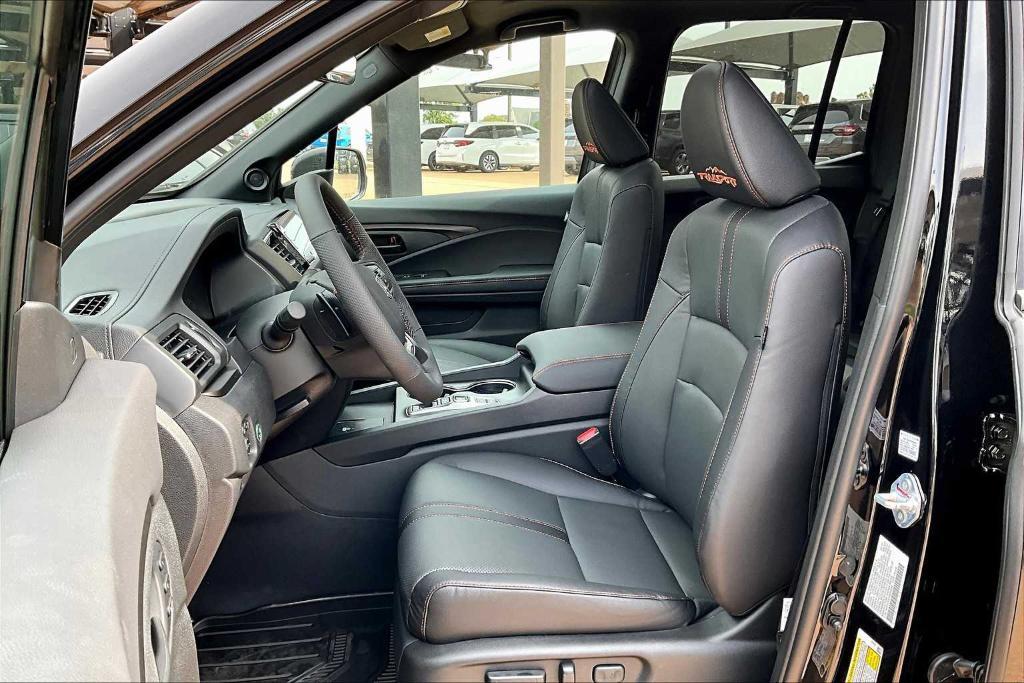 new 2025 Honda Ridgeline car, priced at $45,205