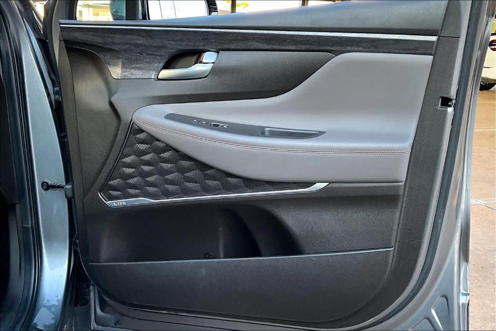 used 2019 Hyundai Santa Fe car, priced at $17,250