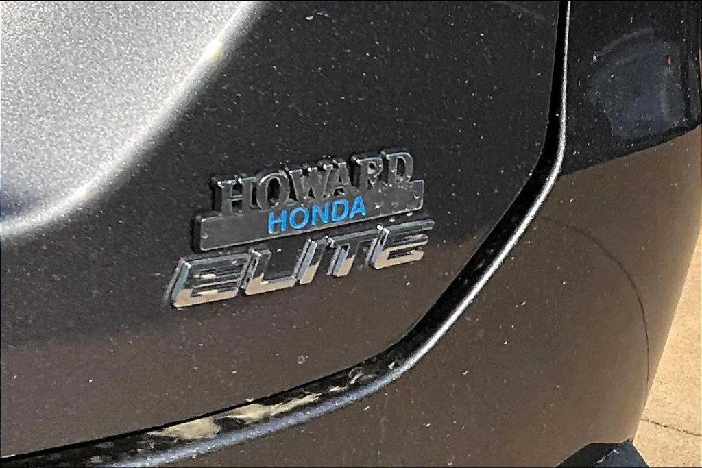 new 2025 Honda Pilot car, priced at $54,680