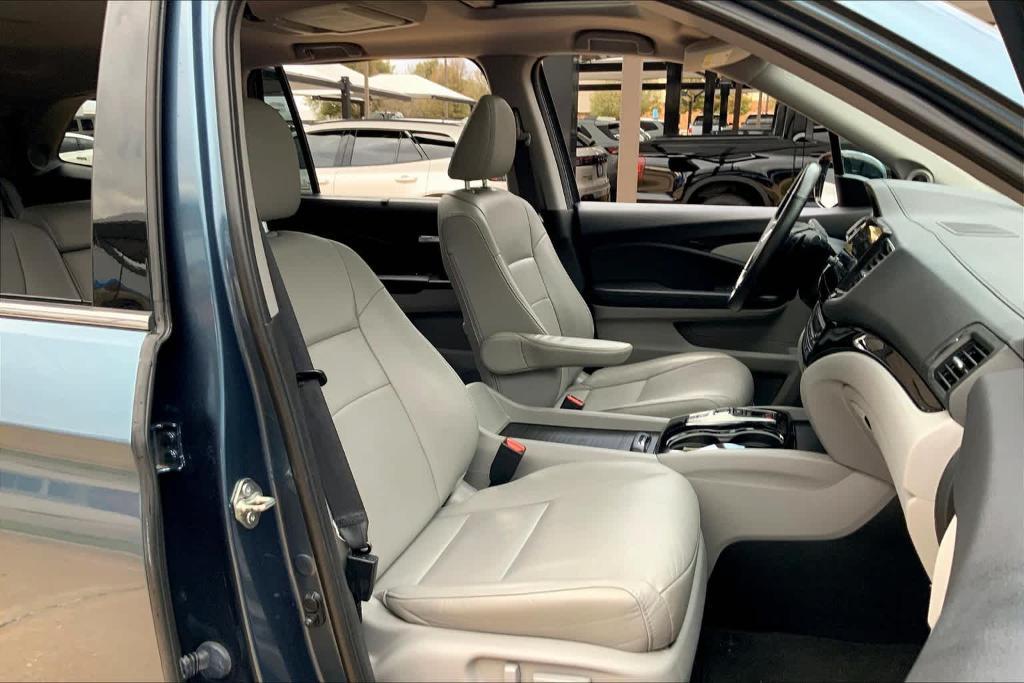 used 2019 Honda Pilot car, priced at $20,550