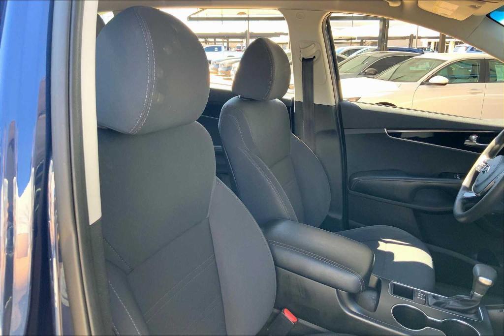 used 2019 Kia Sorento car, priced at $15,338