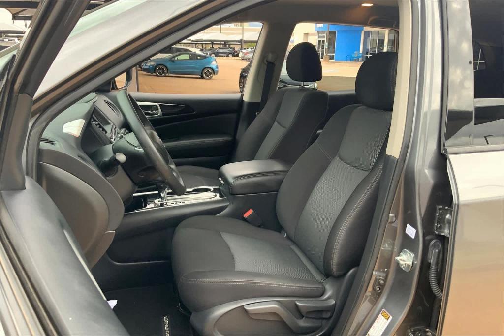 used 2020 Nissan Pathfinder car, priced at $20,289