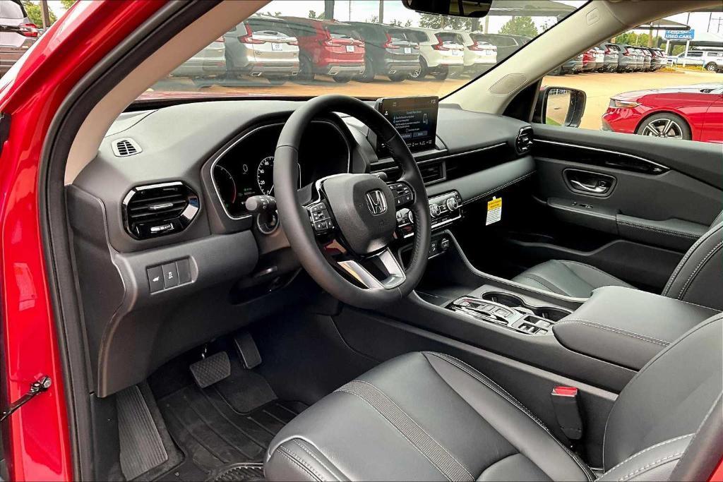 new 2025 Honda Pilot car, priced at $44,555