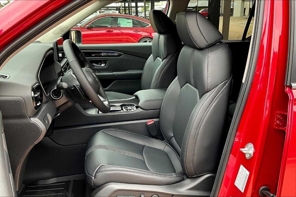 new 2025 Honda Pilot car, priced at $44,555