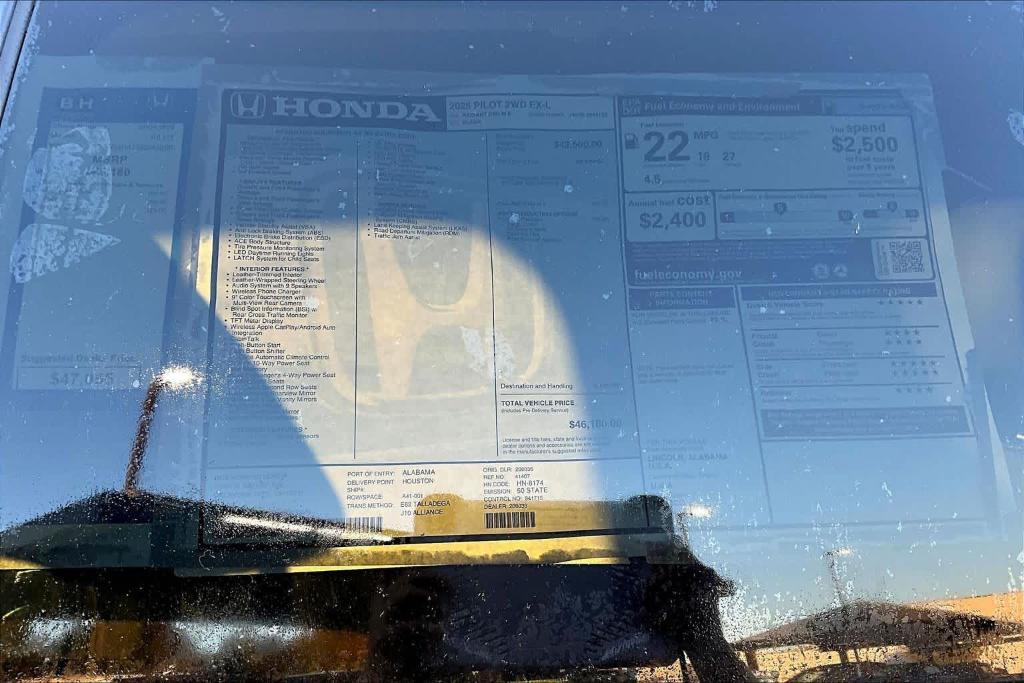 new 2025 Honda Pilot car, priced at $44,555