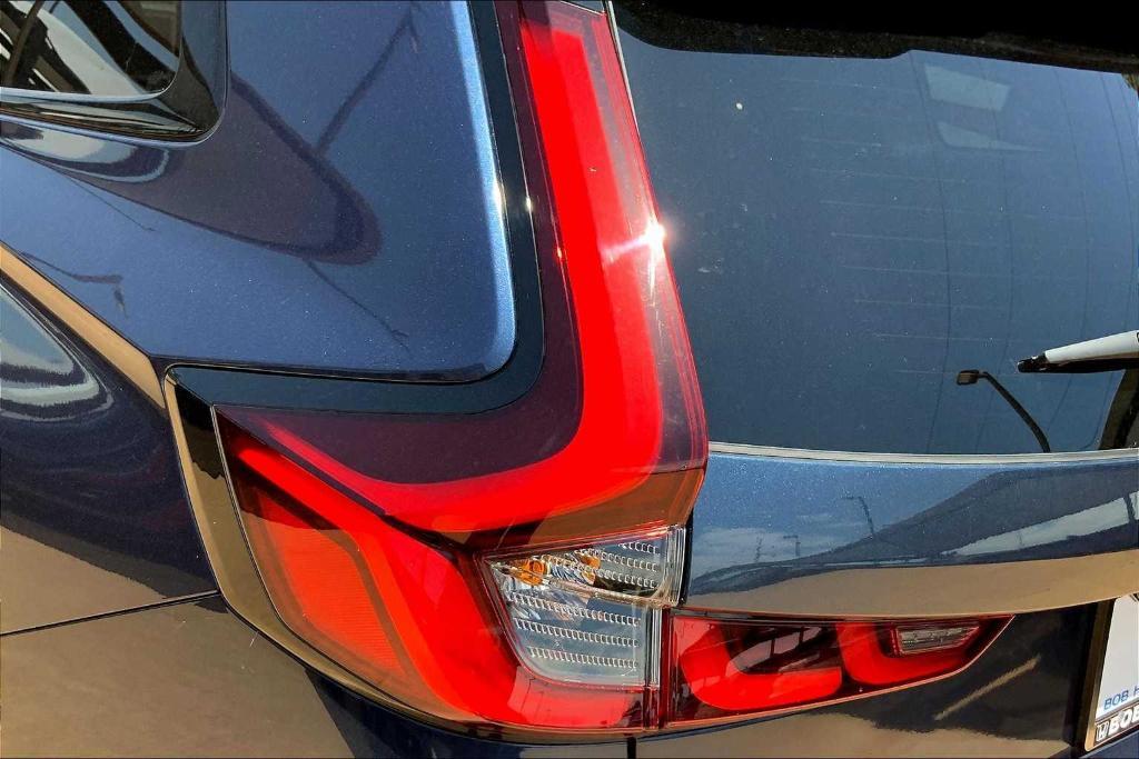new 2026 Honda CR-V Hybrid car, priced at $39,495