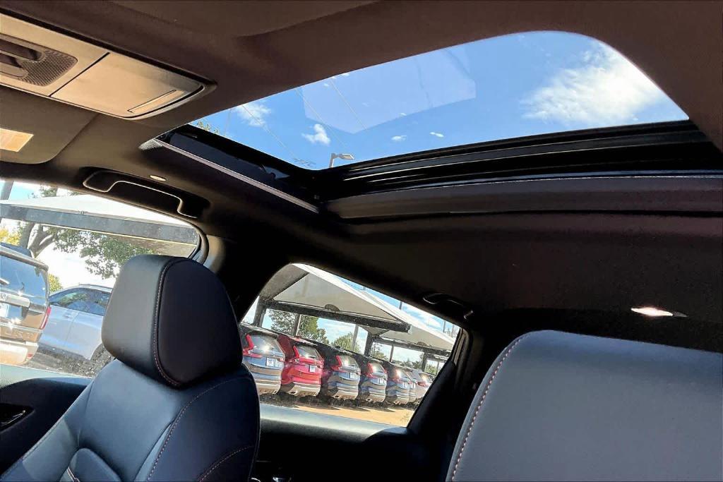 new 2026 Honda CR-V Hybrid car, priced at $44,575