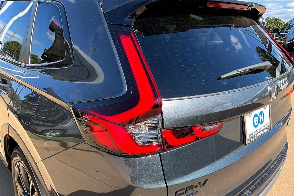 new 2026 Honda CR-V Hybrid car, priced at $44,575