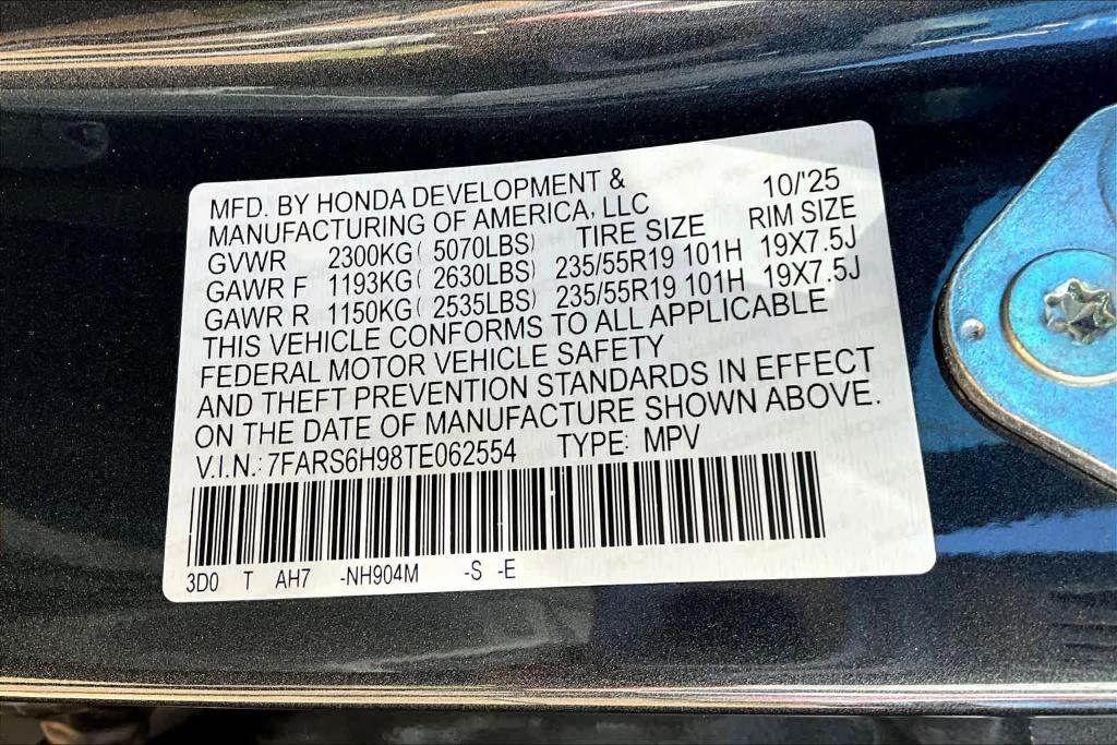 new 2026 Honda CR-V Hybrid car, priced at $44,575