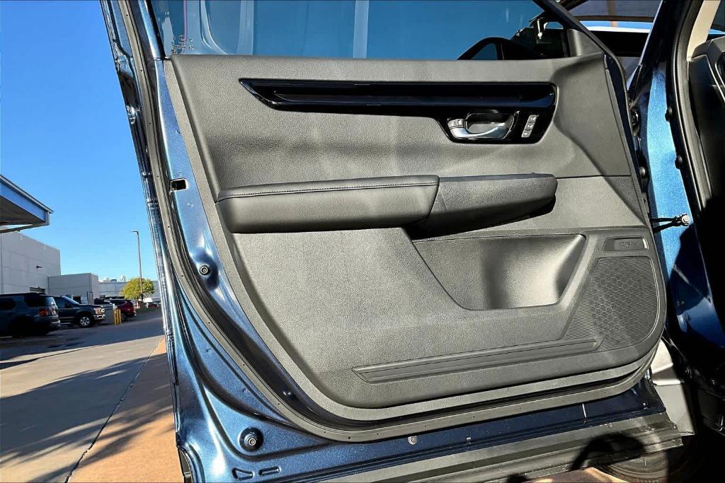 new 2026 Honda CR-V car, priced at $37,975