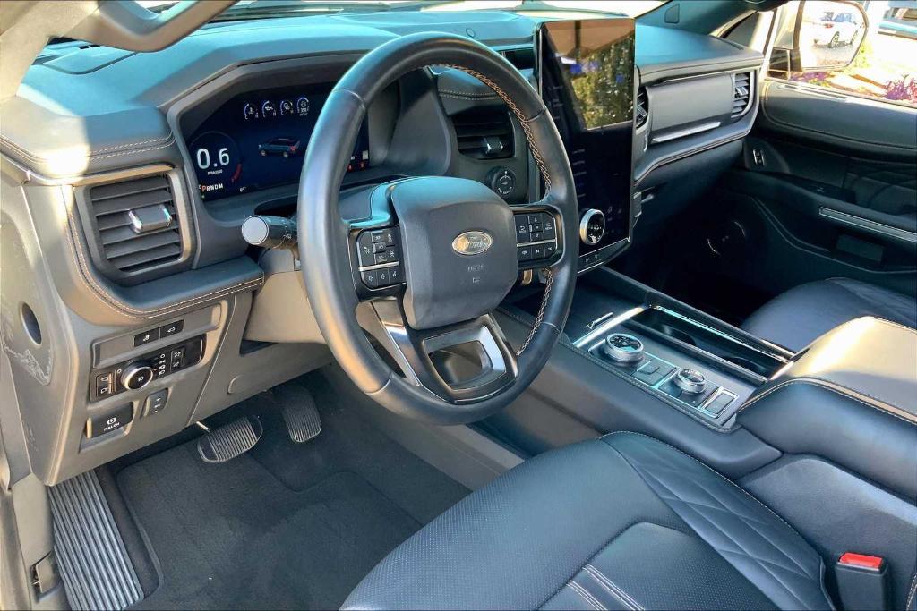 used 2024 Ford Expedition car, priced at $61,822