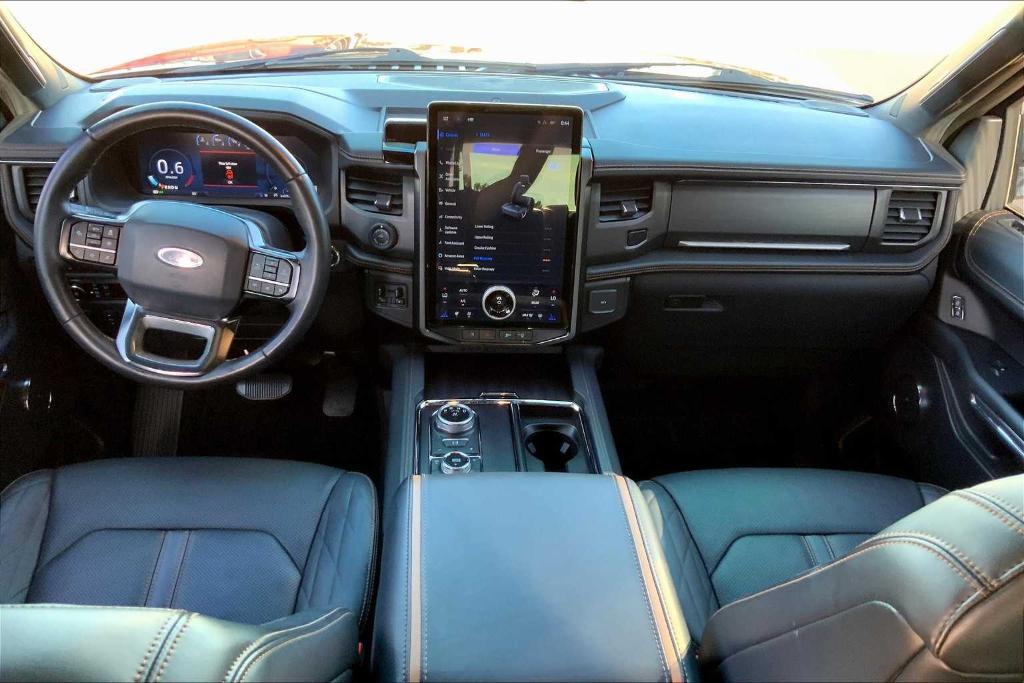 used 2024 Ford Expedition car, priced at $61,822
