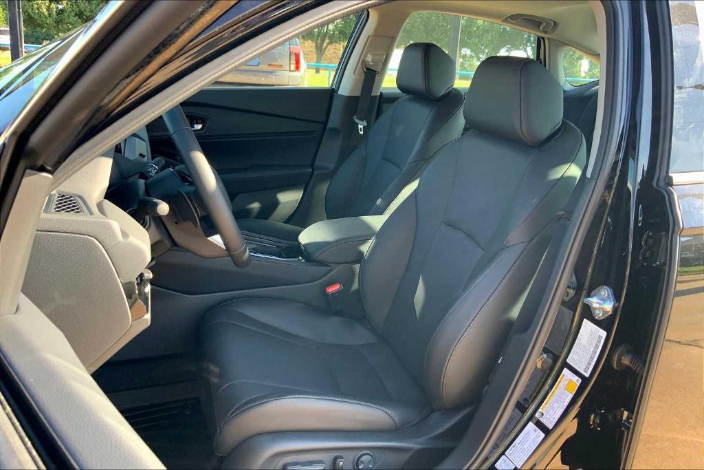 new 2025 Honda Accord Hybrid car, priced at $41,325