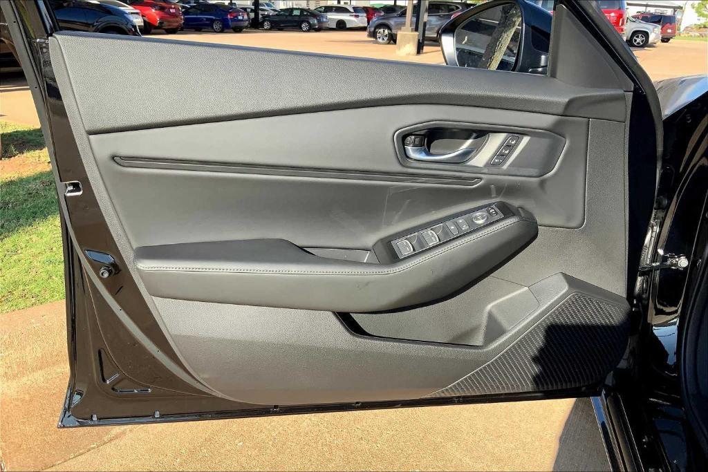 new 2025 Honda Accord Hybrid car, priced at $41,325