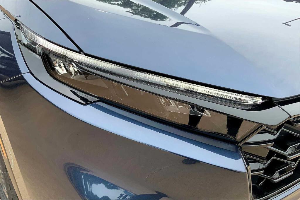 new 2026 Honda CR-V Hybrid car, priced at $39,820
