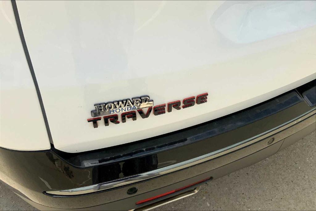 used 2020 Chevrolet Traverse car, priced at $28,955